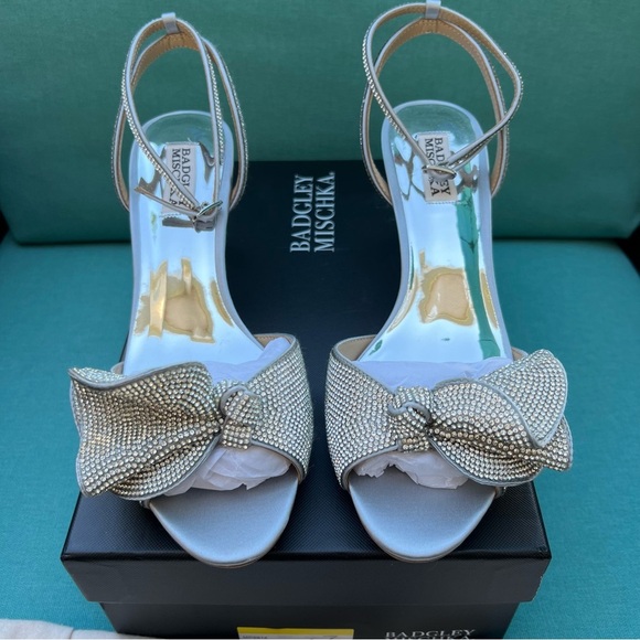 NIB - Badgley Mischka Remi Open Toe Kitten Heel - Size 8.5 - Picture 2 of 14